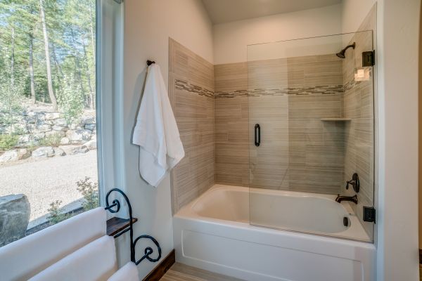 Cost of Tub Conversion Service in Fernandina Beach